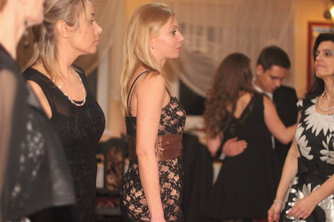 Nauczyciele śpiewali na studniówce (zdjęcia)