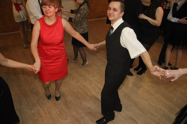 Nauczyciele śpiewali na studniówce (zdjęcia)