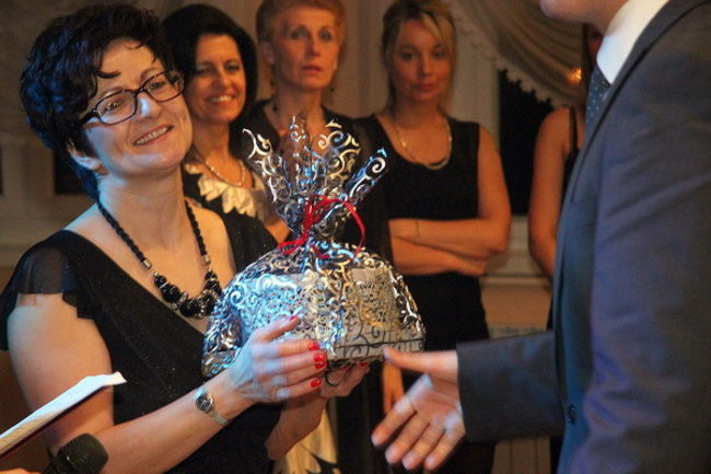 Nauczyciele śpiewali na studniówce (zdjęcia)