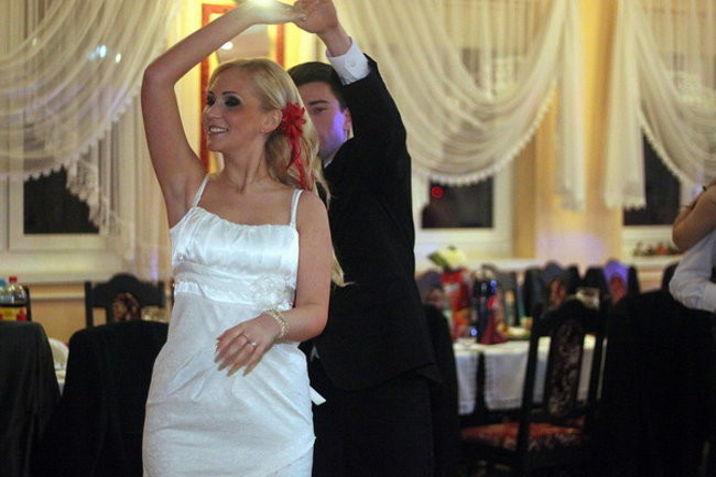 Nauczyciele śpiewali na studniówce (zdjęcia)