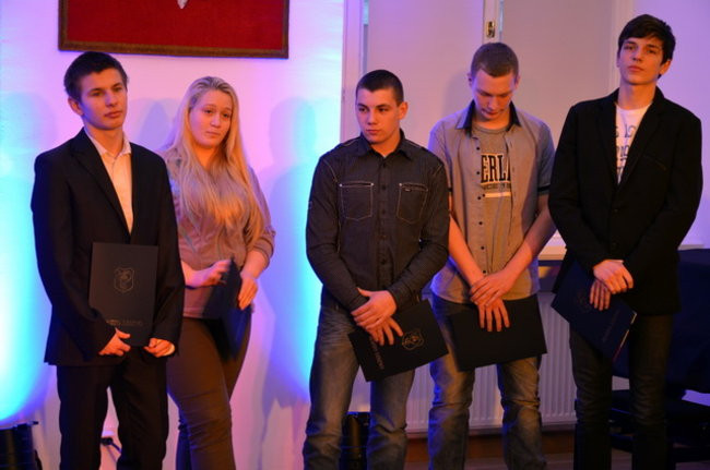 Prezydent wręczył stypendia ( zdjęcia)