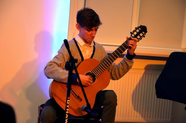 Prezydent wręczył stypendia ( zdjęcia)