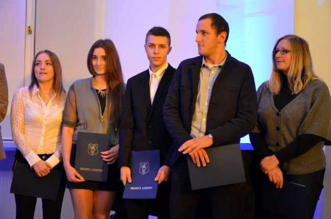 Prezydent wręczył stypendia ( zdjęcia)