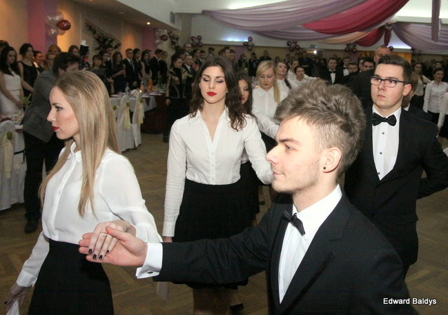 III LO dostało tort od naszej gazety (zdjęcia)