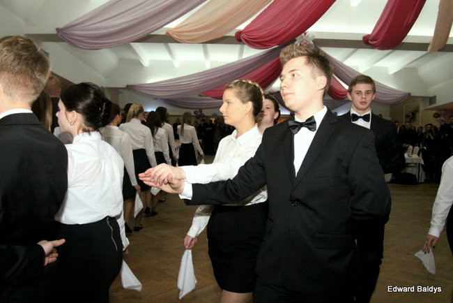 III LO dostało tort od naszej gazety (zdjęcia)