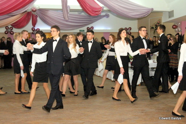 III LO dostało tort od naszej gazety (zdjęcia)