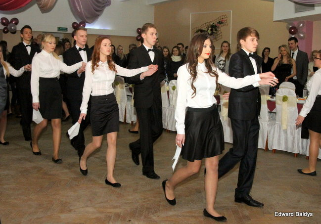 III LO dostało tort od naszej gazety (zdjęcia)