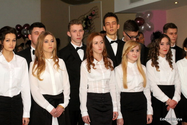 III LO dostało tort od naszej gazety (zdjęcia)