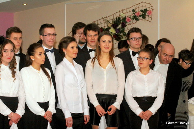 III LO dostało tort od naszej gazety (zdjęcia)