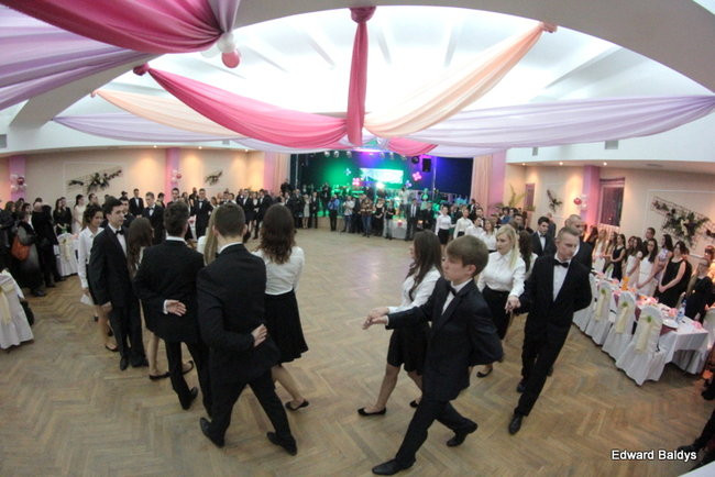 III LO dostało tort od naszej gazety (zdjęcia)