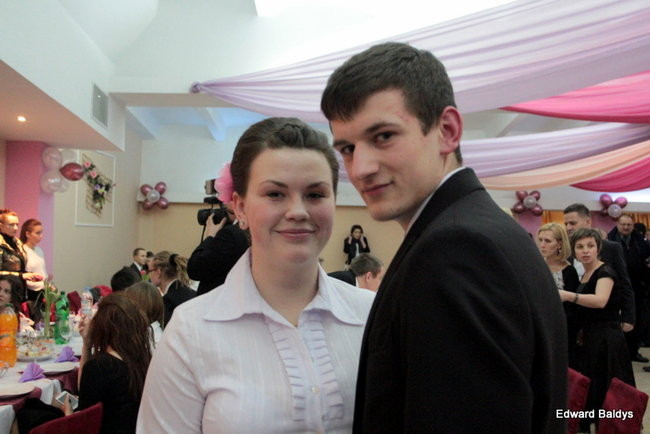 III LO dostało tort od naszej gazety (zdjęcia)