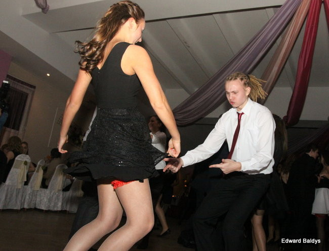 III LO dostało tort od naszej gazety (zdjęcia)