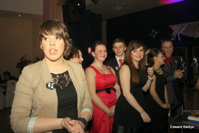 III LO dostało tort od naszej gazety (zdjęcia)