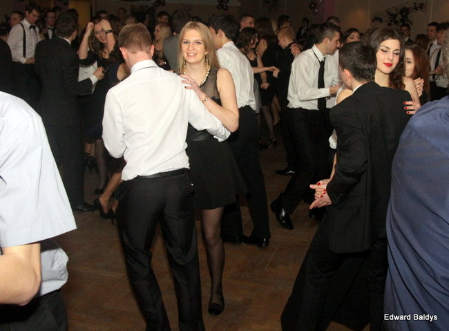 III LO dostało tort od naszej gazety (zdjęcia)