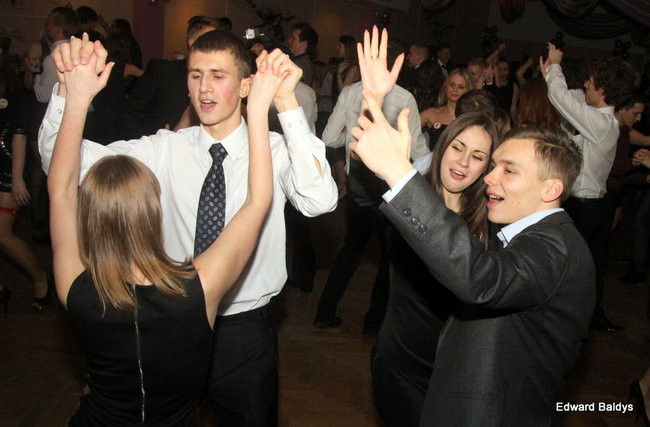 III LO dostało tort od naszej gazety (zdjęcia)