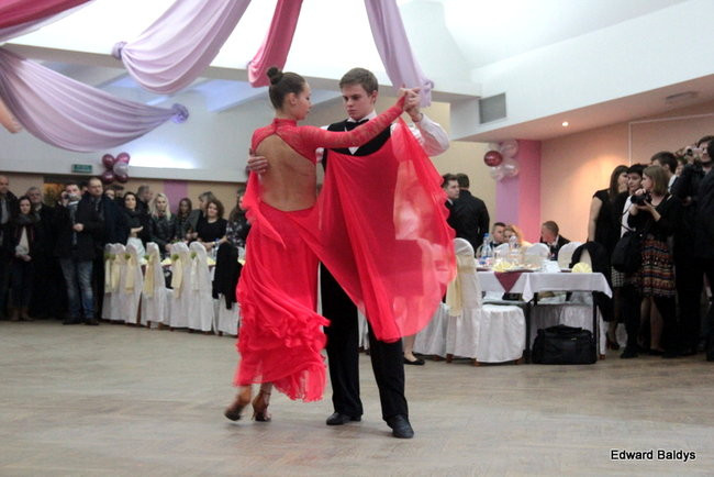 III LO dostało tort od naszej gazety (zdjęcia)