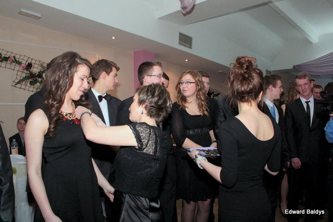 III LO dostało tort od naszej gazety (zdjęcia)