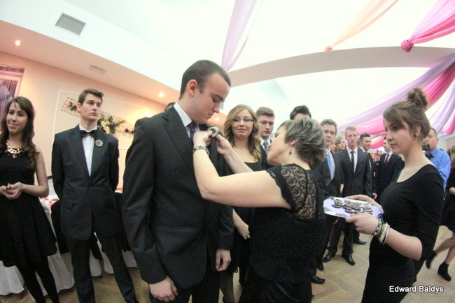 III LO dostało tort od naszej gazety (zdjęcia)