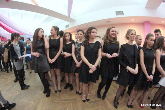 III LO dostało tort od naszej gazety (zdjęcia)