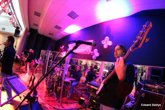 III LO dostało tort od naszej gazety (zdjęcia)