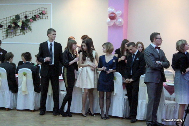 III LO dostało tort od naszej gazety (zdjęcia)