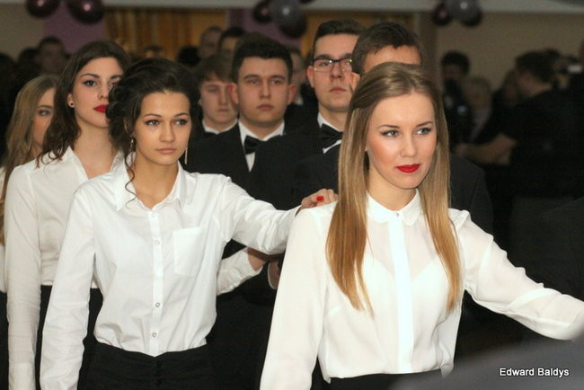 III LO dostało tort od naszej gazety (zdjęcia)