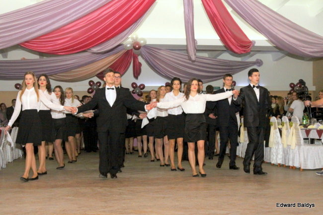 III LO dostało tort od naszej gazety (zdjęcia)