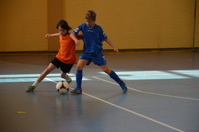 Osiem drużyn na boisku (zdjęcia)