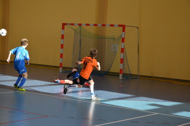 Osiem drużyn na boisku (zdjęcia)