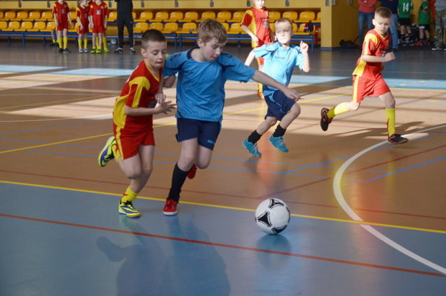 Osiem drużyn na boisku (zdjęcia)