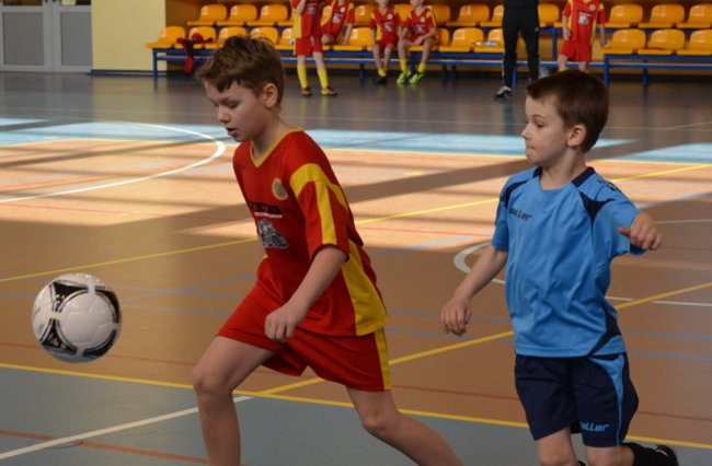 Osiem drużyn na boisku (zdjęcia)