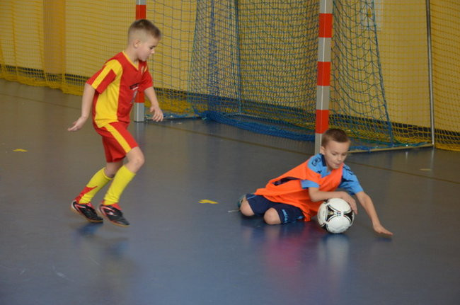 Osiem drużyn na boisku (zdjęcia)