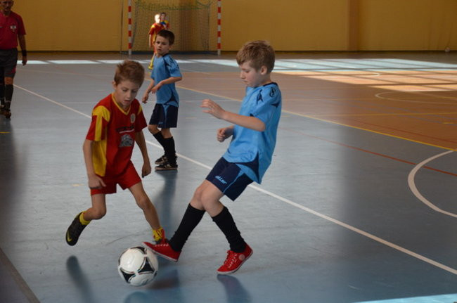 Osiem drużyn na boisku (zdjęcia)