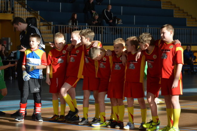 Osiem drużyn na boisku (zdjęcia)