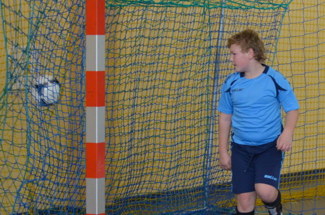 Osiem drużyn na boisku (zdjęcia)