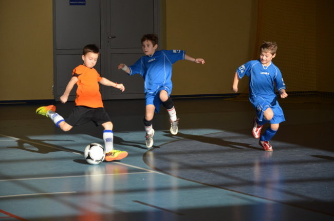 Osiem drużyn na boisku (zdjęcia)