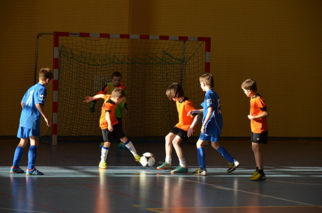 Osiem drużyn na boisku (zdjęcia)