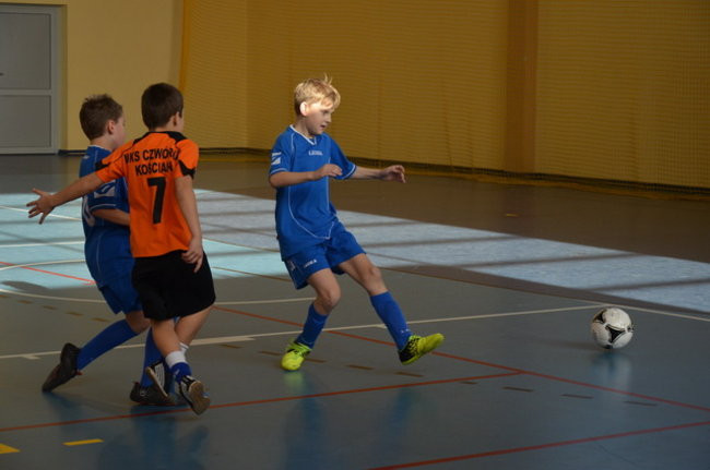 Osiem drużyn na boisku (zdjęcia)