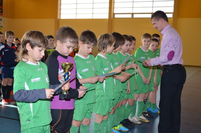 Osiem drużyn na boisku (zdjęcia)