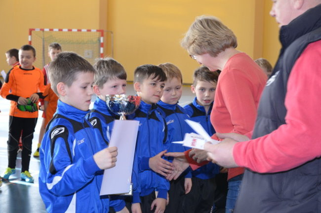 Osiem drużyn na boisku (zdjęcia)