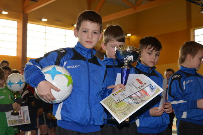 Osiem drużyn na boisku (zdjęcia)