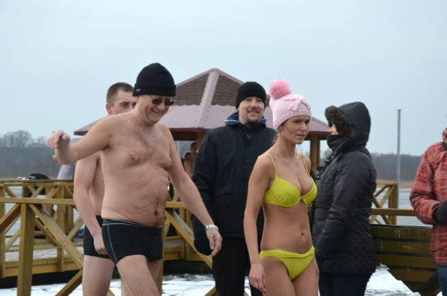 Raki pouciekały w trzciny (zdjęcia)