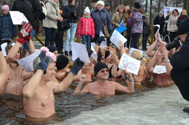 Raki pouciekały w trzciny (zdjęcia)