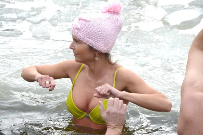 Raki pouciekały w trzciny (zdjęcia)