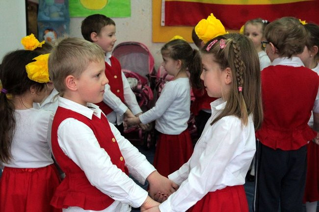 Hiszpańskie Smerfy w Przedszkolu nr 19 (zdjęcia)