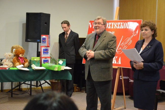 Pięćdziesięciu małych skrzypków (zdjęcia)