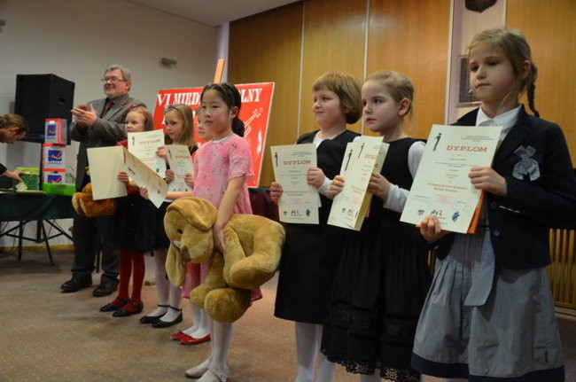 Pięćdziesięciu małych skrzypków (zdjęcia)