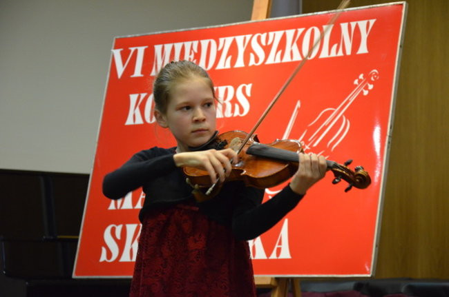 Pięćdziesięciu małych skrzypków (zdjęcia)