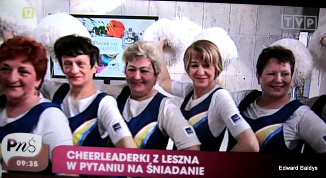 Czirliderki 50+ wystąpiły w telewizji (zdjęcia i film)
