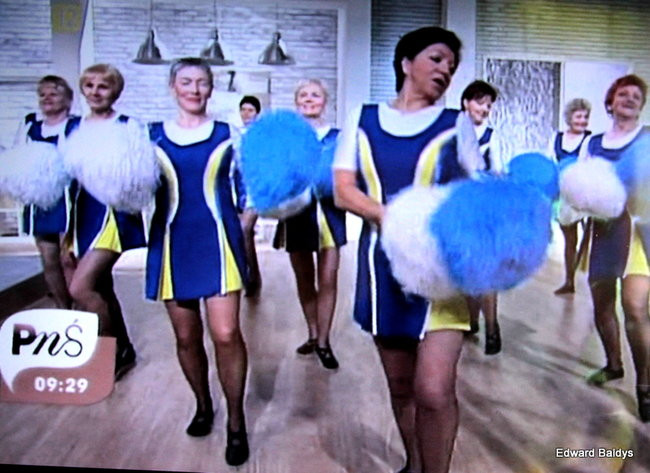 Czirliderki 50+ wystąpiły w telewizji (zdjęcia i film)